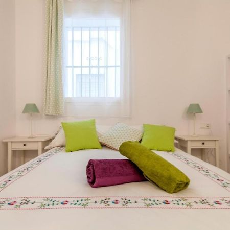 Wish Suite Pureza De Triana Sevilla Екстериор снимка